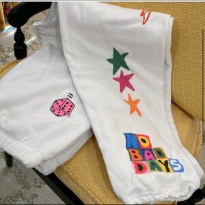 Mayfair Group Brand New Sweatpants L/XL
